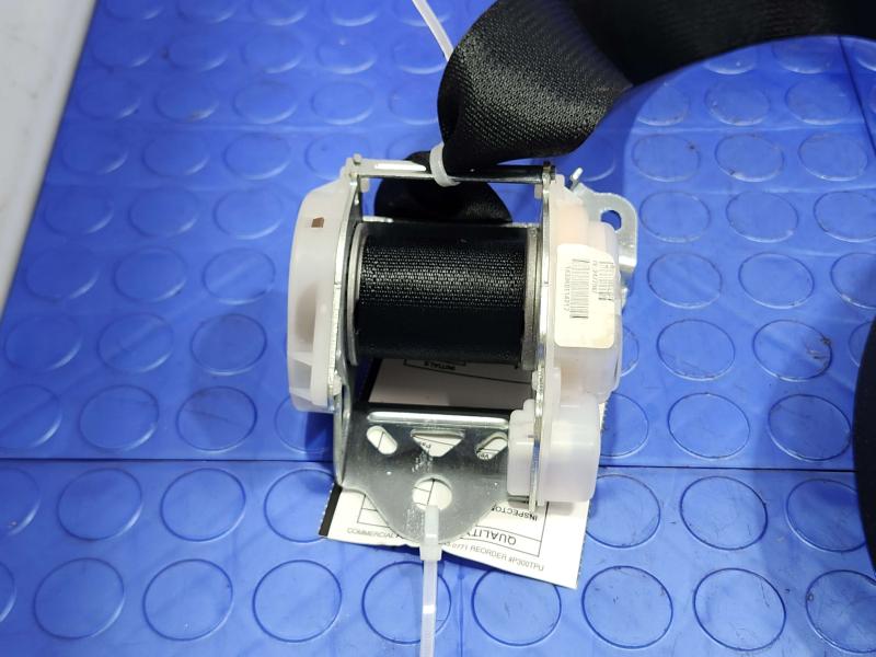 2015 Honda Fit Rear Seat Belt