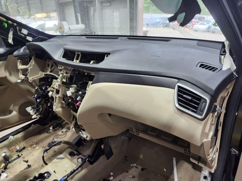 2015 Nissan Rogue Dash Panel