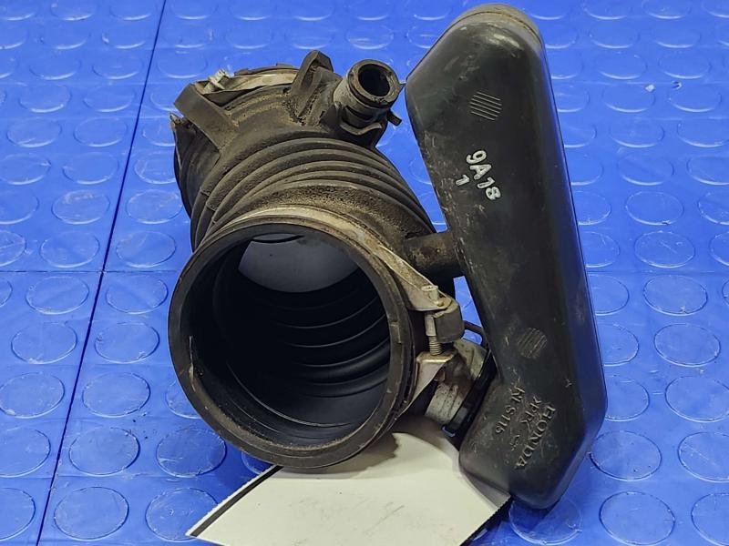 2019 Honda HR-V Air Intake Tube/Resonator
