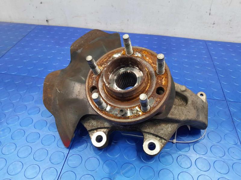 2007 Pontiac Solstice Rear Knuckle/Stub Axle
