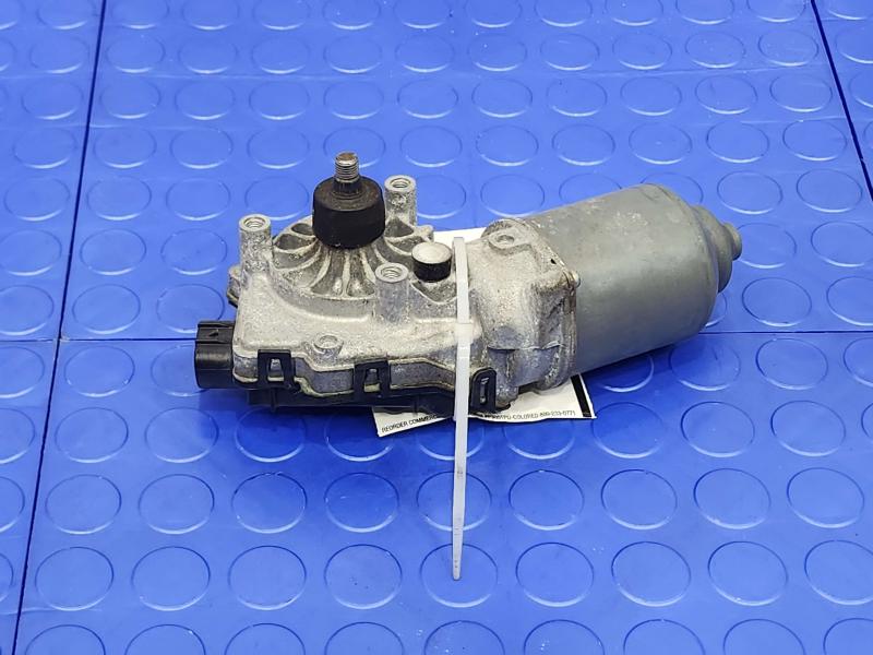 2015 Chevrolet Tahoe Wiper Motor Front