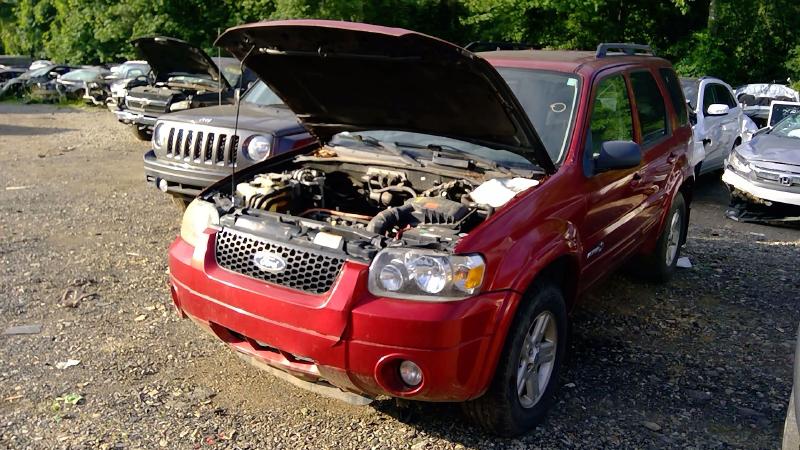 2007 Ford Escape Radiator Support