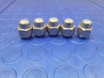 2020 Hyundai Elantra Lug Nuts