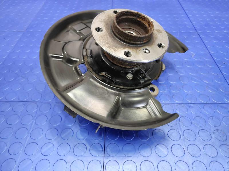 2014 BMW 228i Rear Knuckle/Stub Axle
