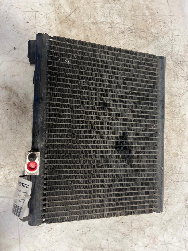 2002 Dodge Ram 1500 Condenser