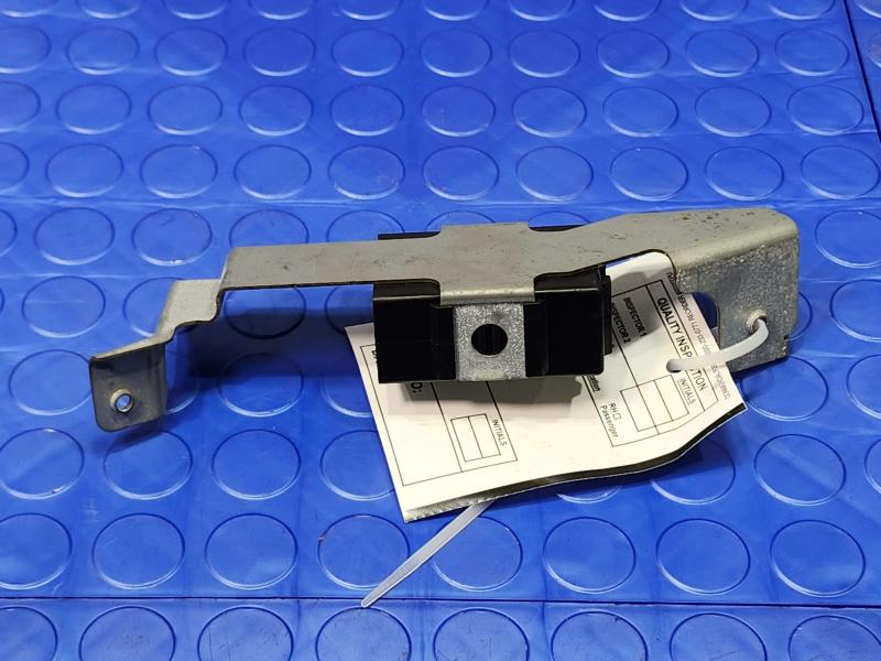 2013 Infiniti FX35 Chassis Brain Box