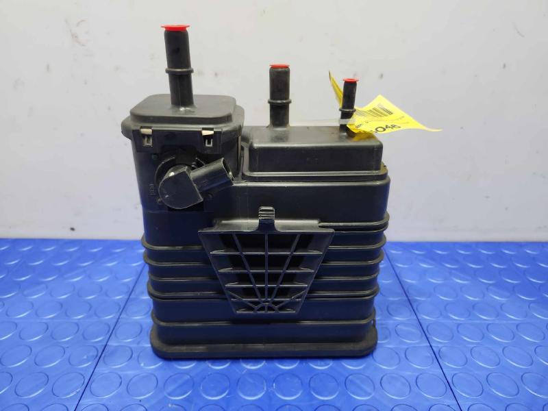 2014-2017 Cadillac CTS Fuel Vapor Charcoal Canister Assembly OEM 20951487