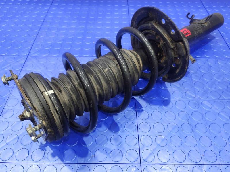 2015 Nissan Rogue Strut Assembly
