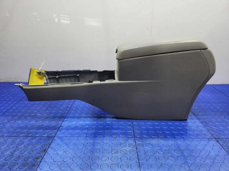 2015 Toyota Camry Front Console
