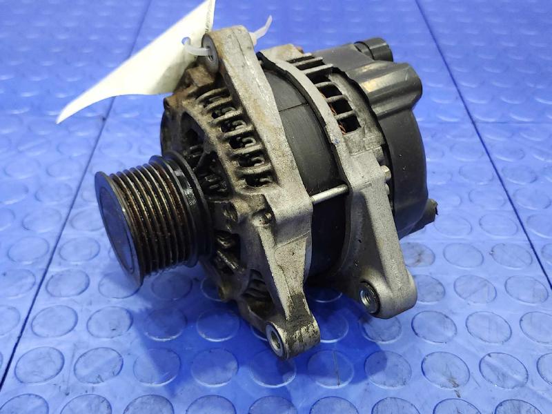2016-2017 Honda Civic 1.5L Alternator Assembly Denso Genuine OEM 1042113710