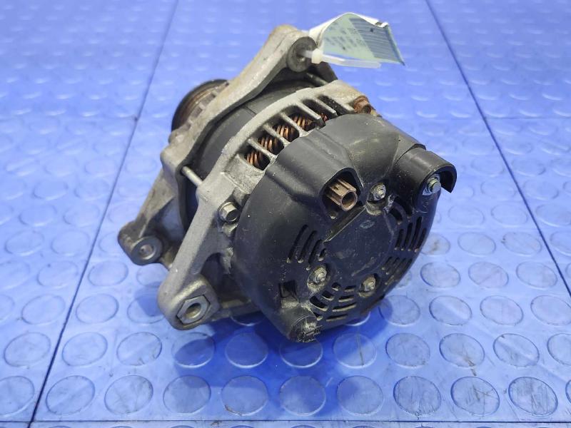 2016-2017 Honda Civic 1.5L Alternator Assembly Denso Genuine OEM 1042113710