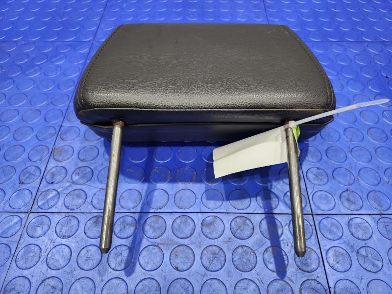 2015 GMC Yukon XL Headrest
