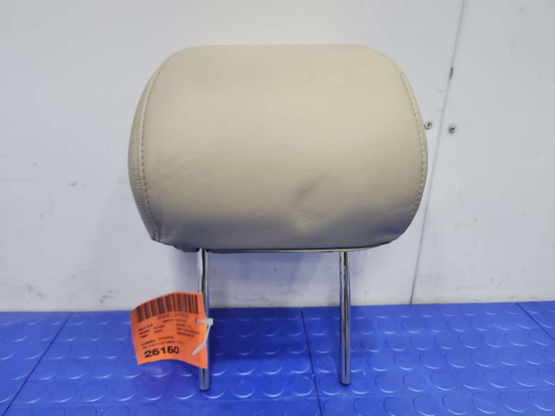 2005 Lexus RX 330 Headrest
