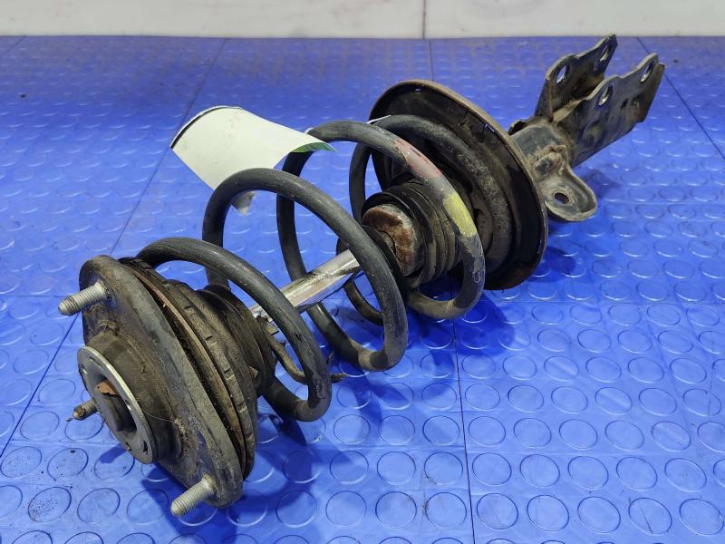 2010-2011 Toyota Prius Front Strut Assembly Right Passenger Side OEM 4851080542 ,RH