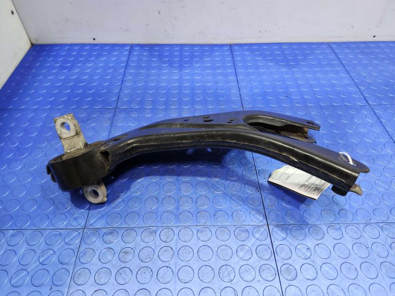 2018 Toyota Highlander Lower Control Arm Rr