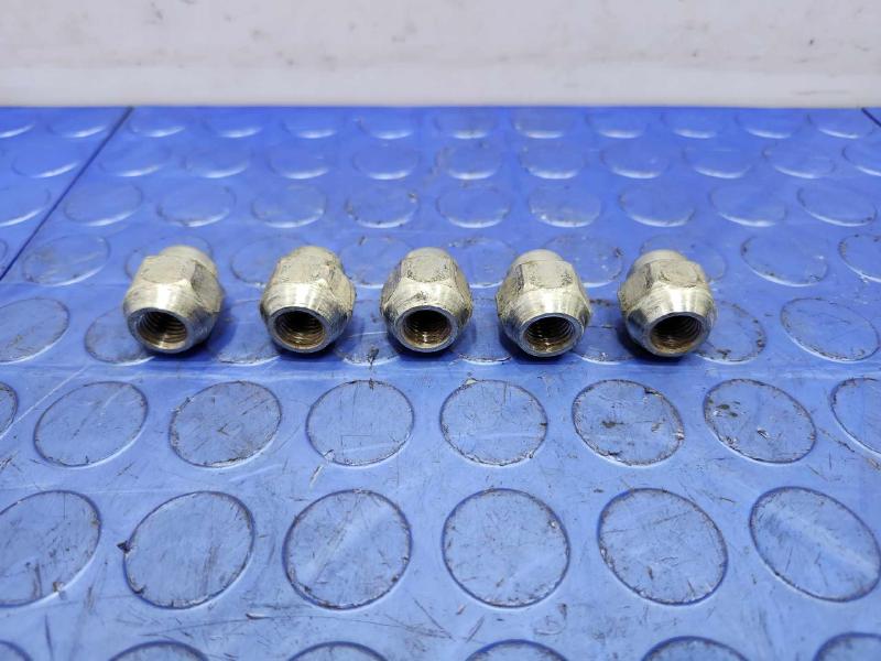 2017 Mazda Mazda3 Lug Nuts