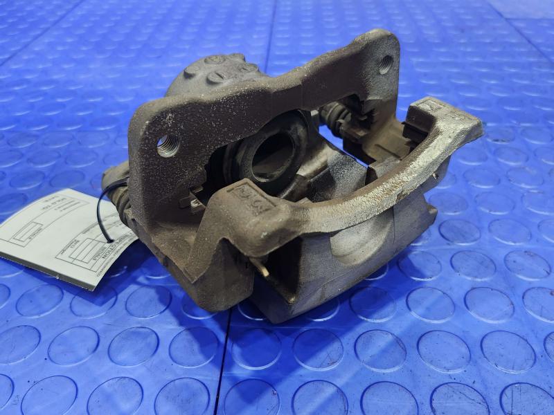 2017 Toyota Prius Caliper