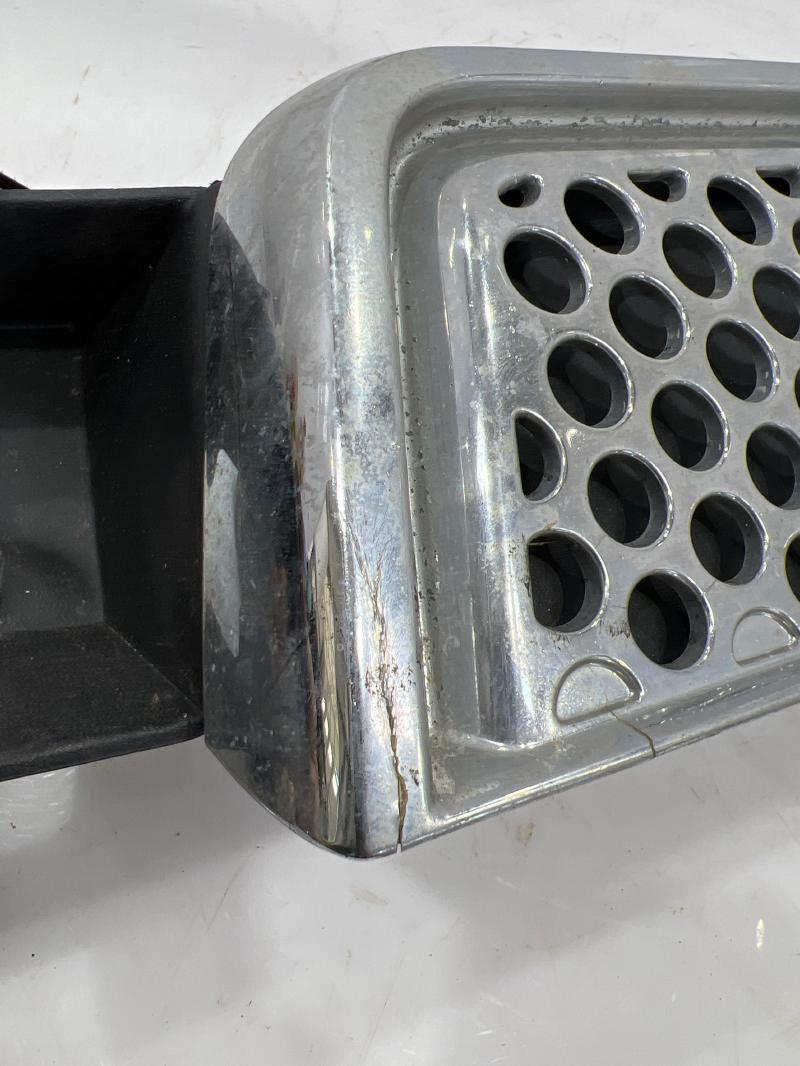 2008 GMC Yukon XL Grille