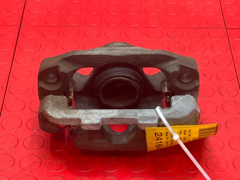 2011 Infiniti QX56 Caliper