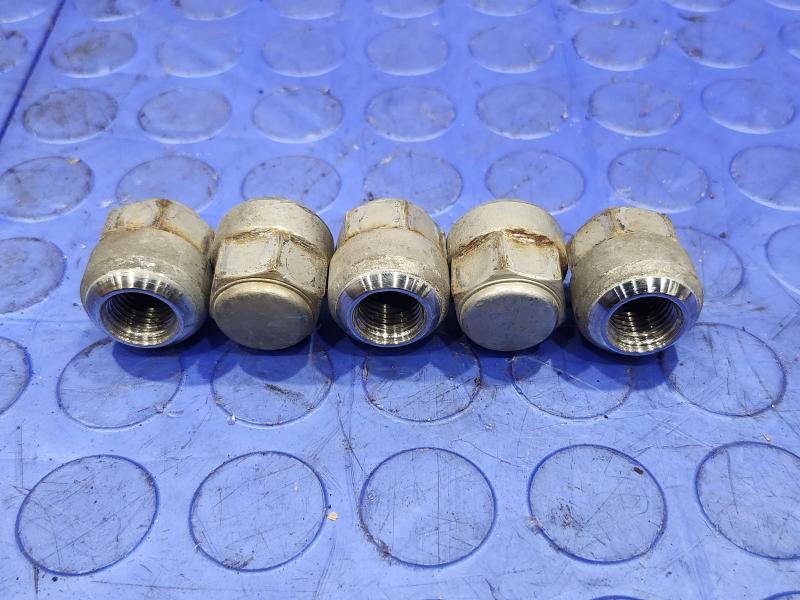 2011 Honda Pilot Lug Nuts