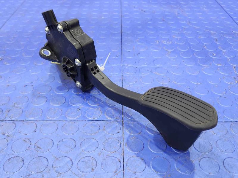 2016-2019 Toyota Prius 1.8L Accelerator Pedal Assembly Genuine OEM 78110-47050