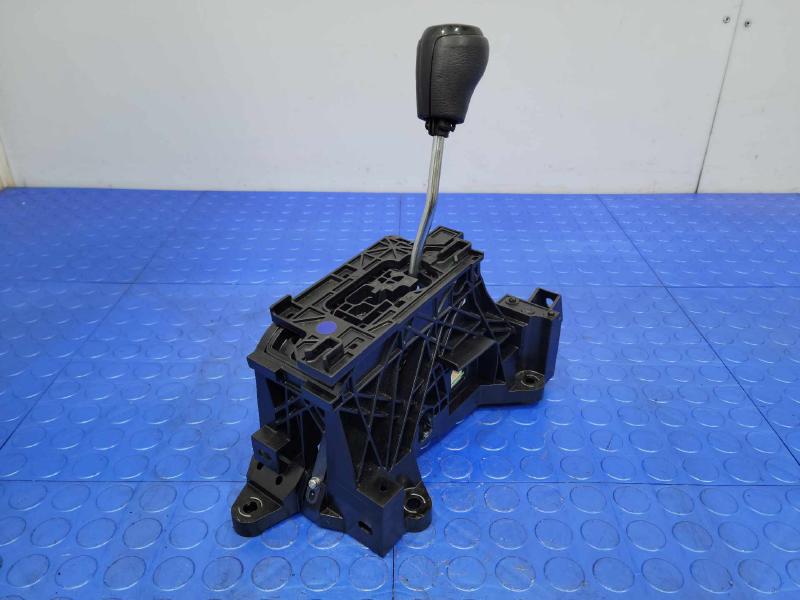 2012-2015 Toyota Camry Automatic Gear Shifter Assembly Genuine OEM 3356006230
