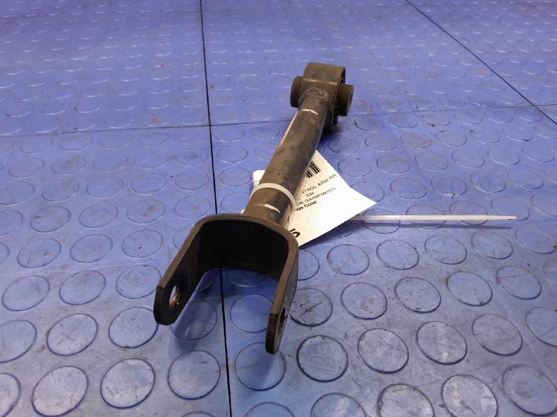 2021 Tesla Model 3 Lower Control Arm Rr