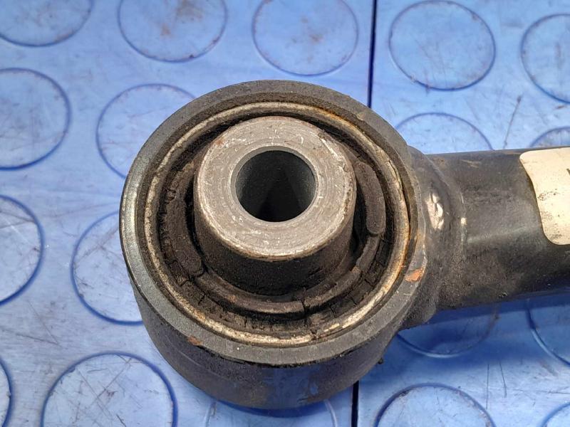 2021 Tesla Model 3 Lower Control Arm Rr