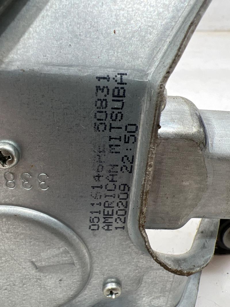 2007 - 2017 Jeep Patriot Compass Rear Wiper Motor OEM 05116146AE