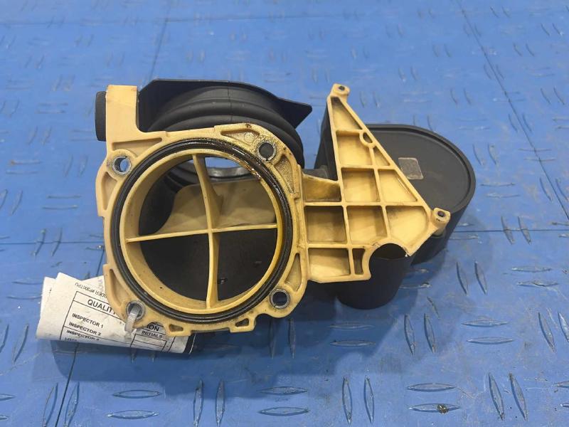 2013 Mercedes E-Class Air Intake Tube/Resonator