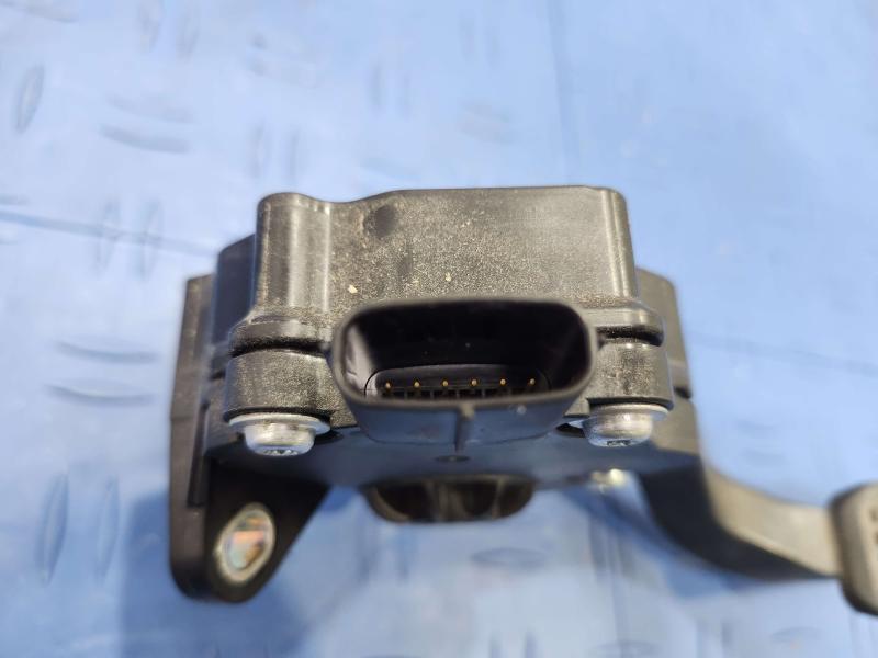 2013 Toyota Yaris Pedal Assembly