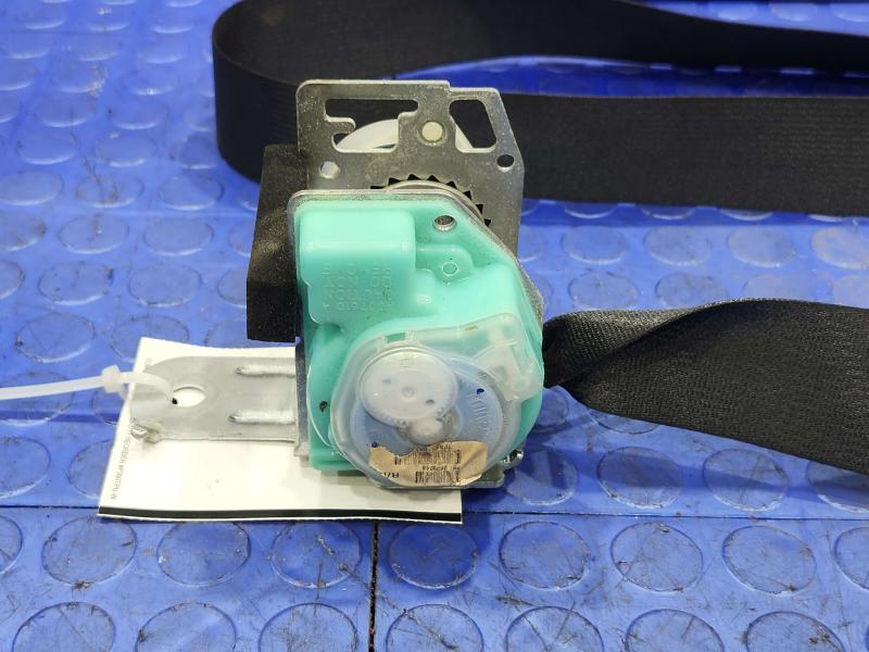 2011 Toyota Corolla Rear Seat Belt