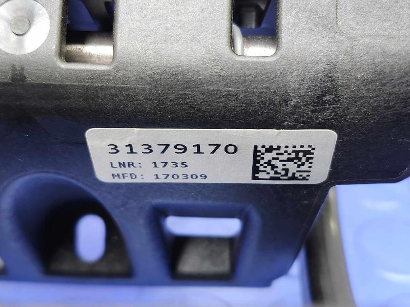2018 Volvo S90 Headrest