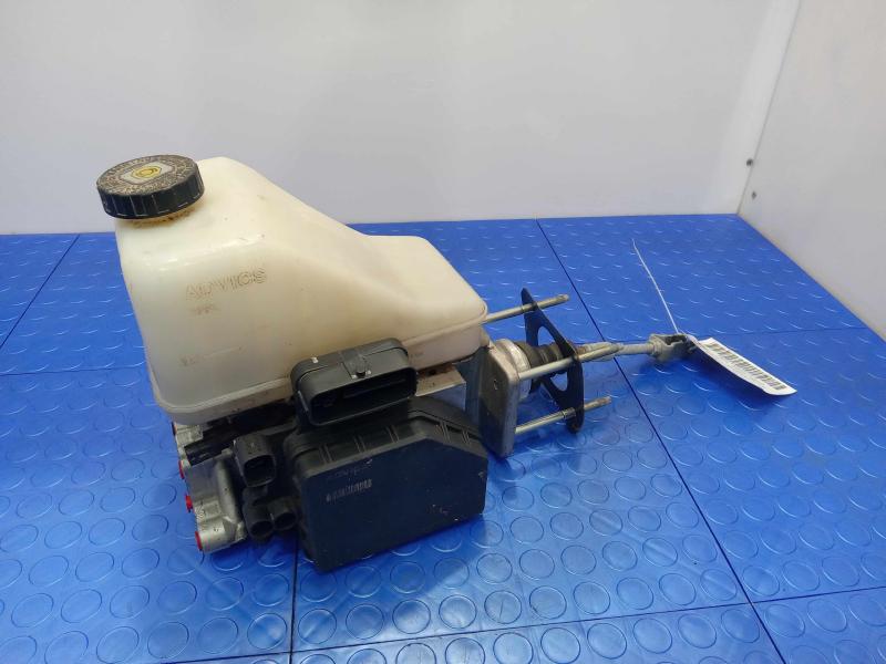 2012 Nissan NV2500 Master Cylinder