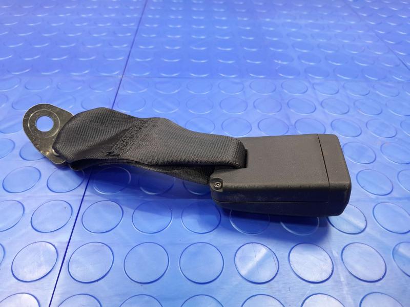 2021 Nissan Versa Rear Seat Belt