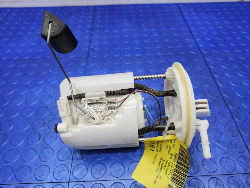 2015-2019 Subaru Legacy Outback 2.5L Fuel Pump Assembly Genuine OEM 42021AL02A