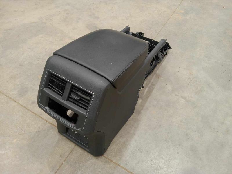 2018-2019 Volkswagen Atlas Center Floor Console Assembly Black Leather OEM 3CN863242A