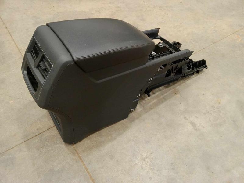 2018-2019 Volkswagen Atlas Center Floor Console Assembly Black Leather OEM 3CN863242A