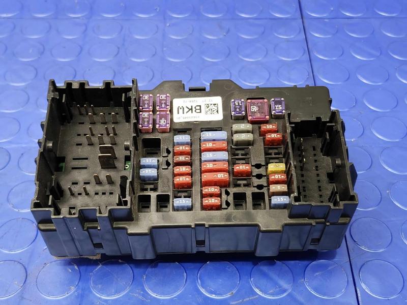 2017 Chevrolet Silverado 1500 Cabin Fuse Box