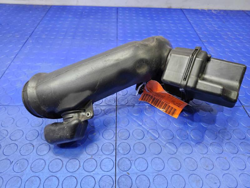 2013-2016 Acura RDX Engine Air Inlet Tube Genuine OEM Part 17250R8AA00