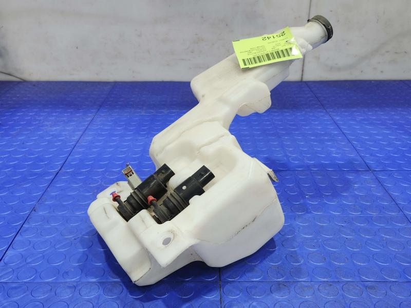 2015 GMC Yukon XL Washer Bottle