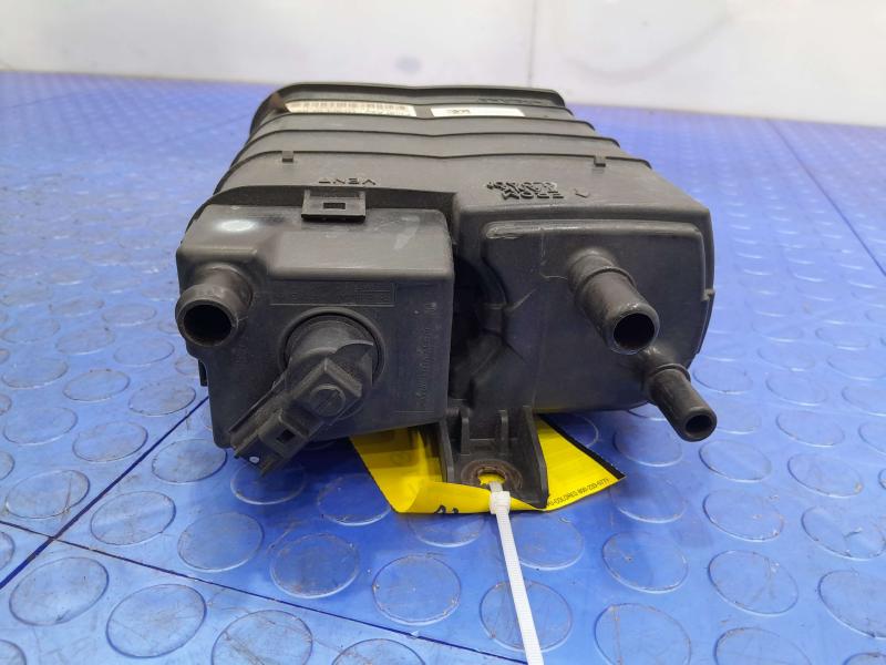 2017 Lincoln Continental Evaporator Canister