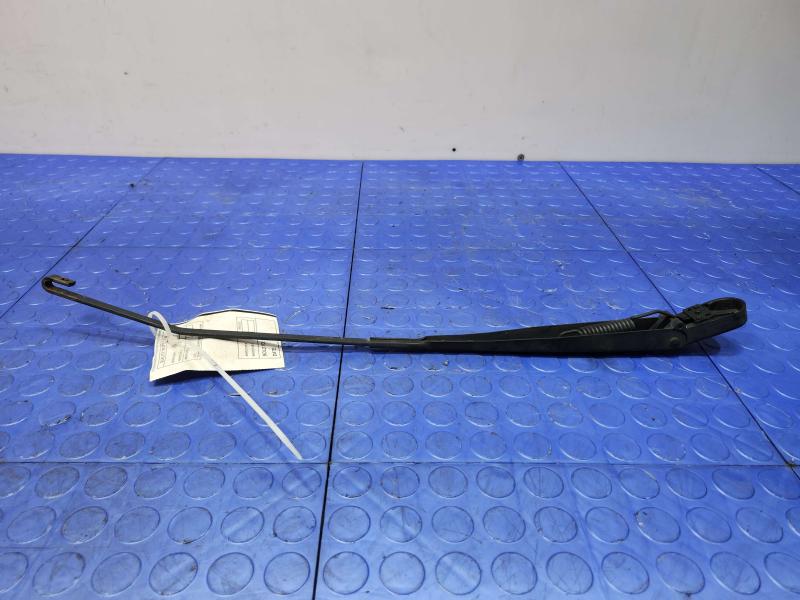 2011 Ford F-150 Wiper Arm