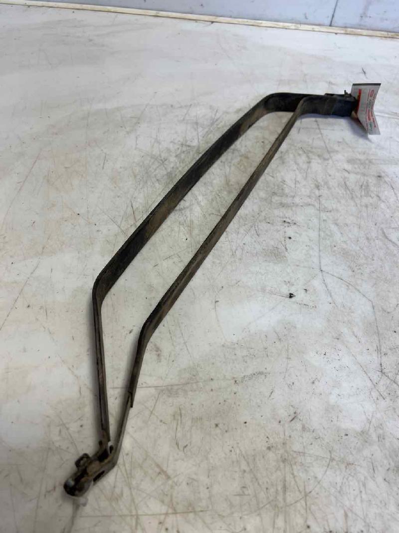 1997 - 2001 Honda CRV Fuel Tank Strap Set OEM 17522S10010 17521S10020