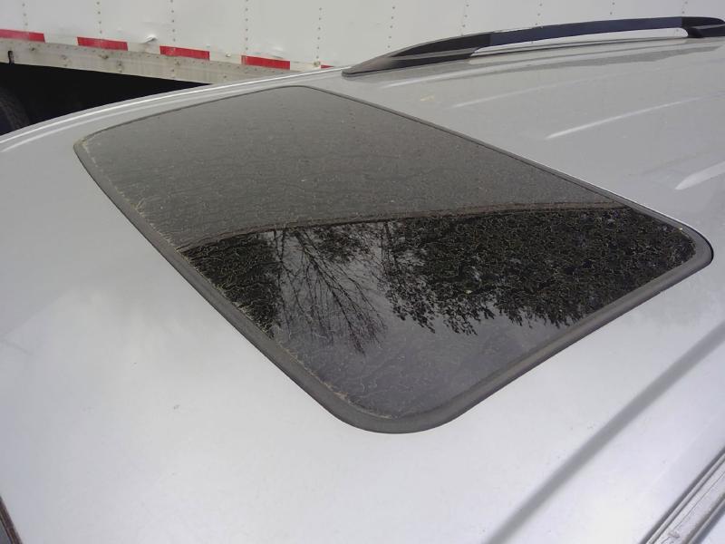 2011-2020 Toyota Sienna Sunroof Glass Assembly with Frame and Motor OEM 6320108021