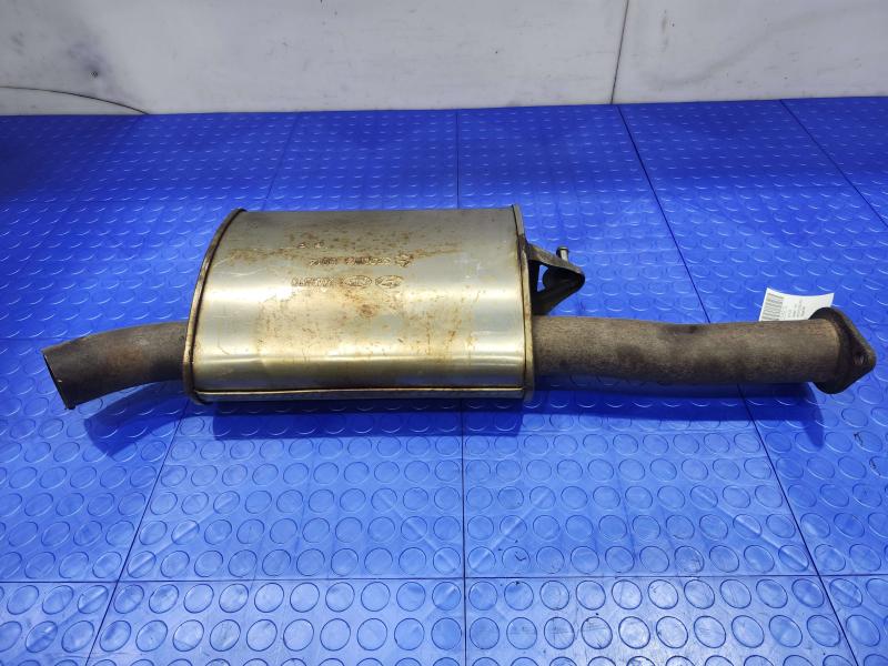 2011 Kia Sorento Muffler