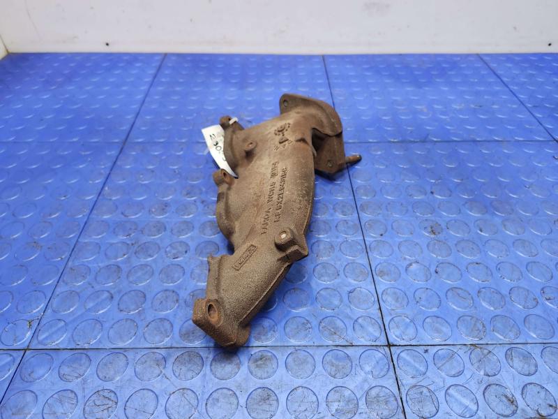 2014 Ford Mustang Exhaust Manifold