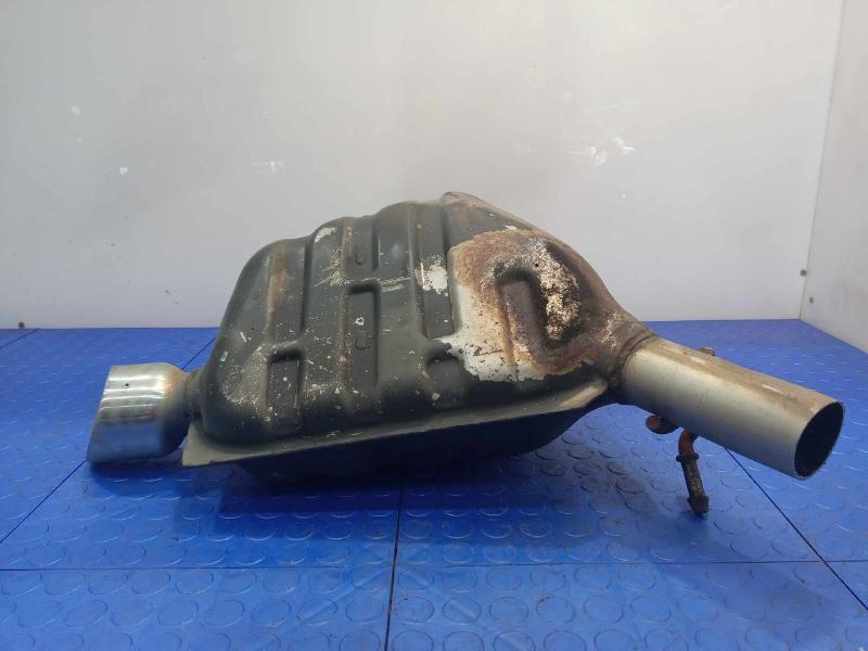 2012 Jeep Grand Cherokee Muffler