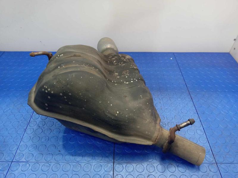 2012 Jeep Grand Cherokee Muffler