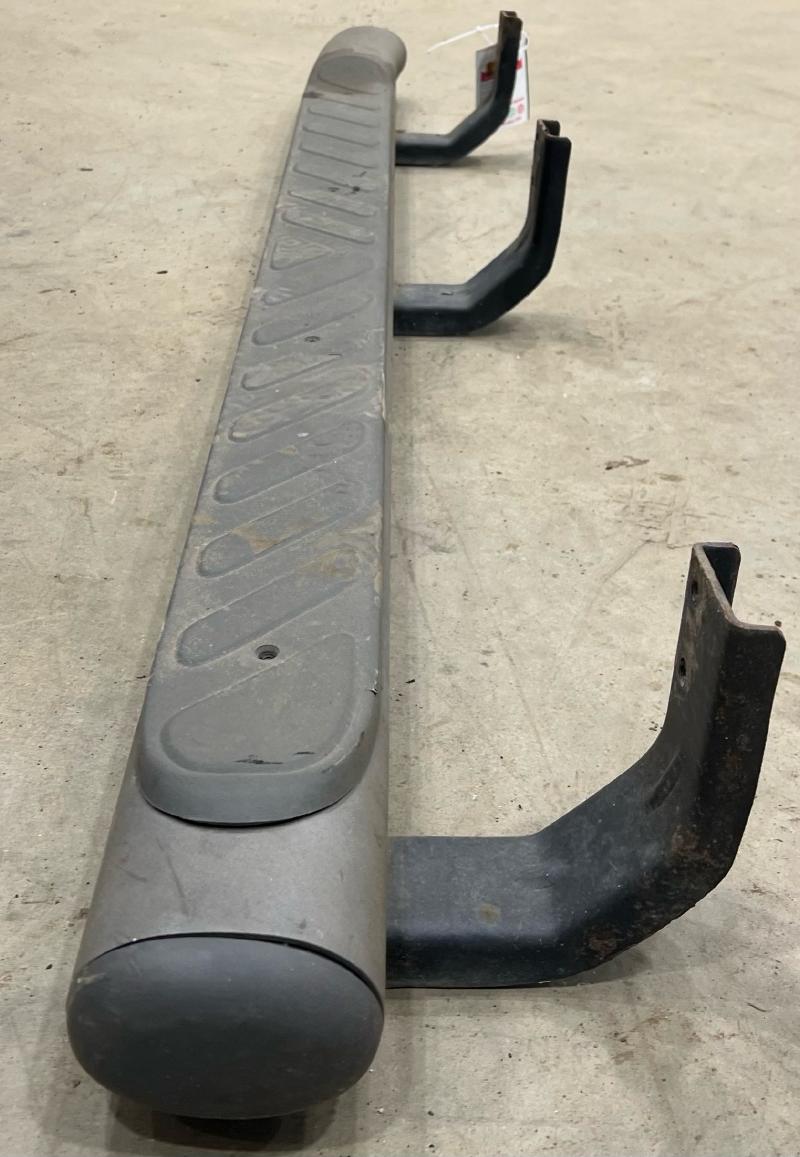 2005 Nissan Frontier Running Boards